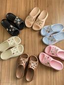 Chinelo Nuvem com Botons