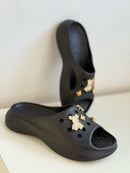 Chinelo Nuvem com Botons